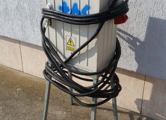 skrzynka elektryczna