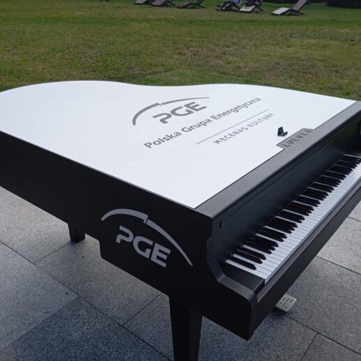 StreetPiano – letnie brzmienia fortepianu w sercu Torunia