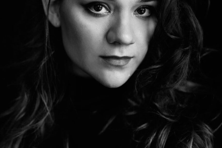 Na zdjęciu znajduje się Monika Pawlicka