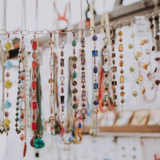 Ferie: Hand Made – Biżuteria z koralików (6-9 lat)